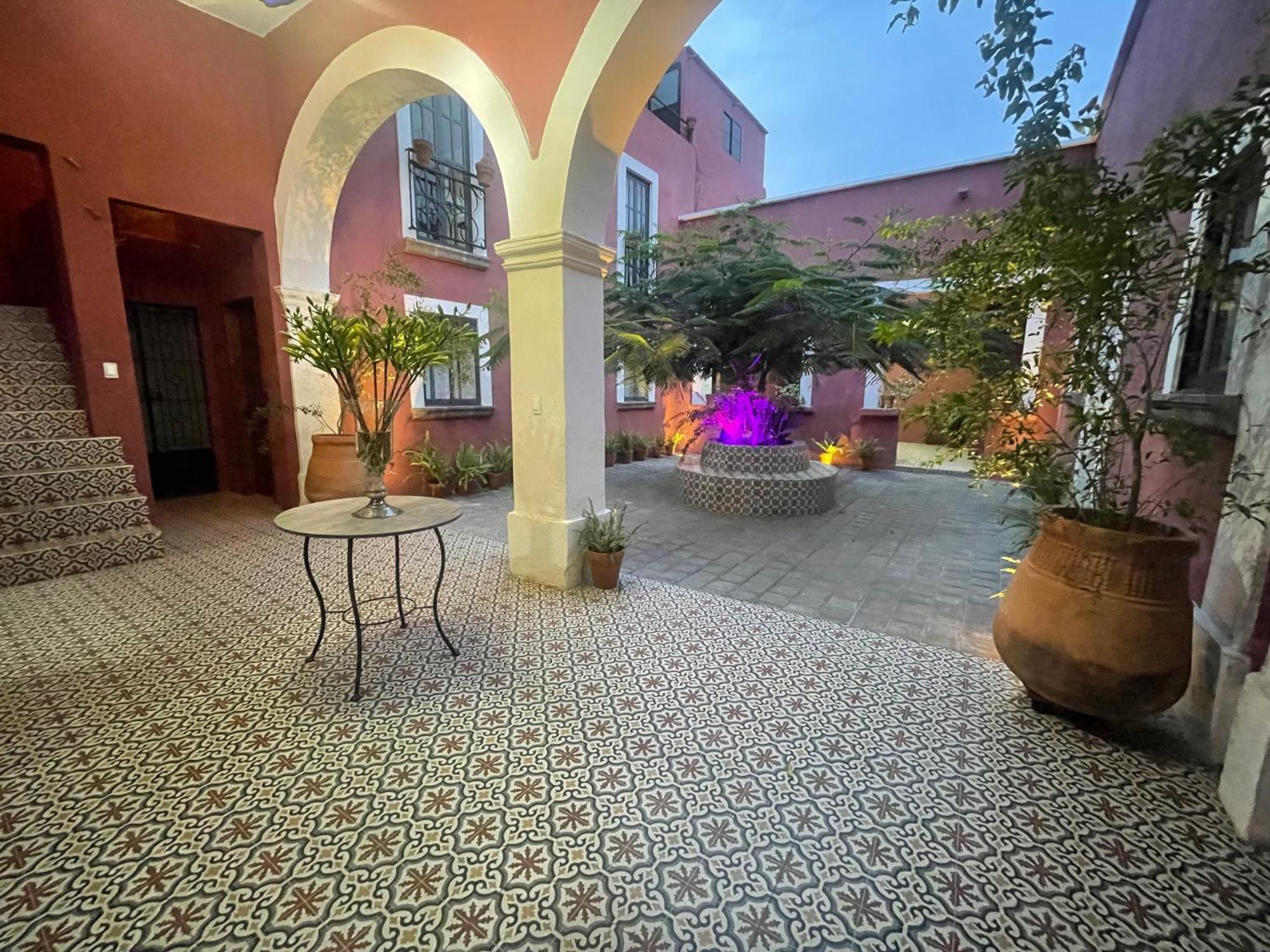 Quinta La Perla Hostel Guadalajara Ngoại thất bức ảnh