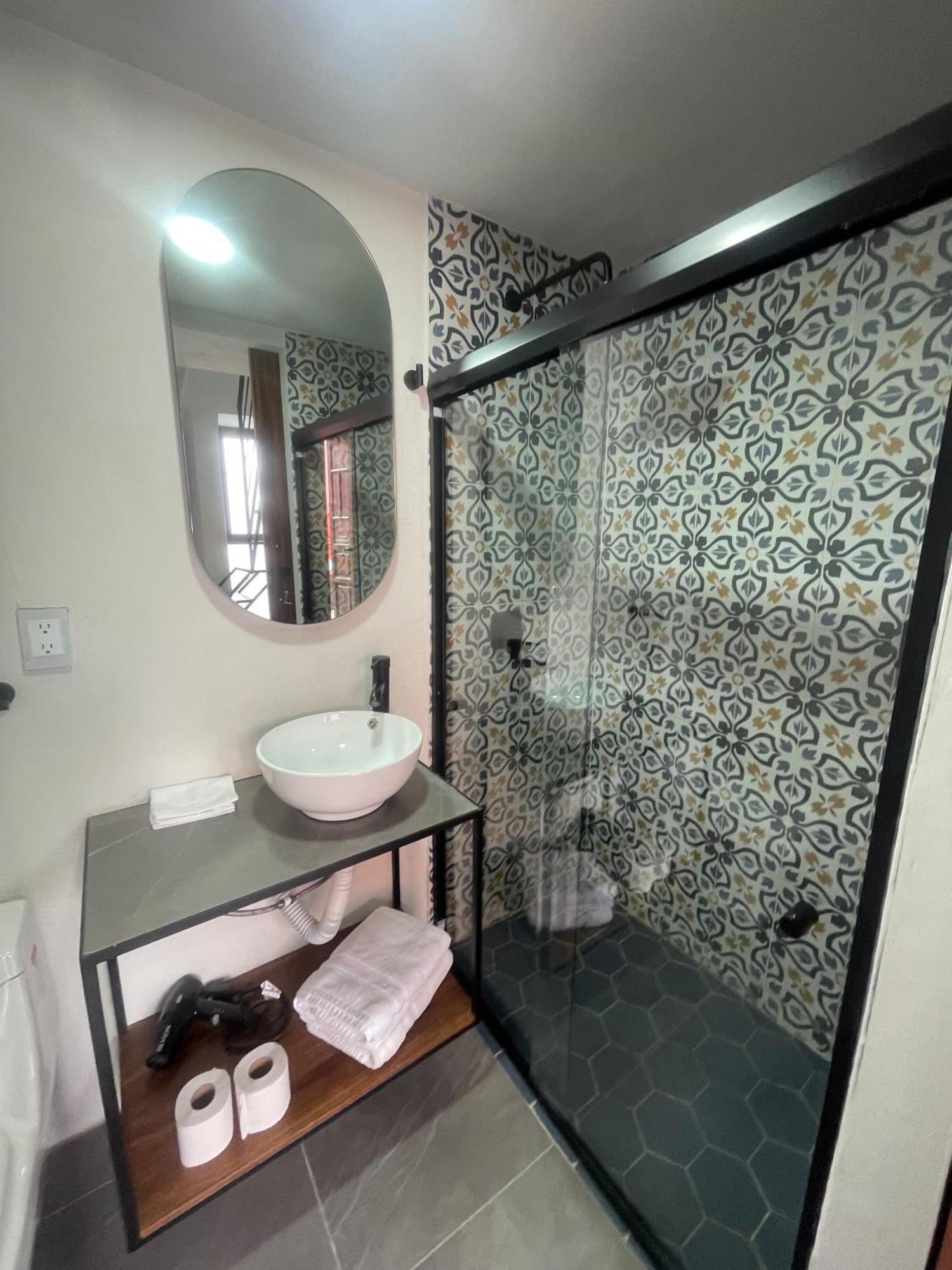 Quinta La Perla Hostel Guadalajara Ngoại thất bức ảnh