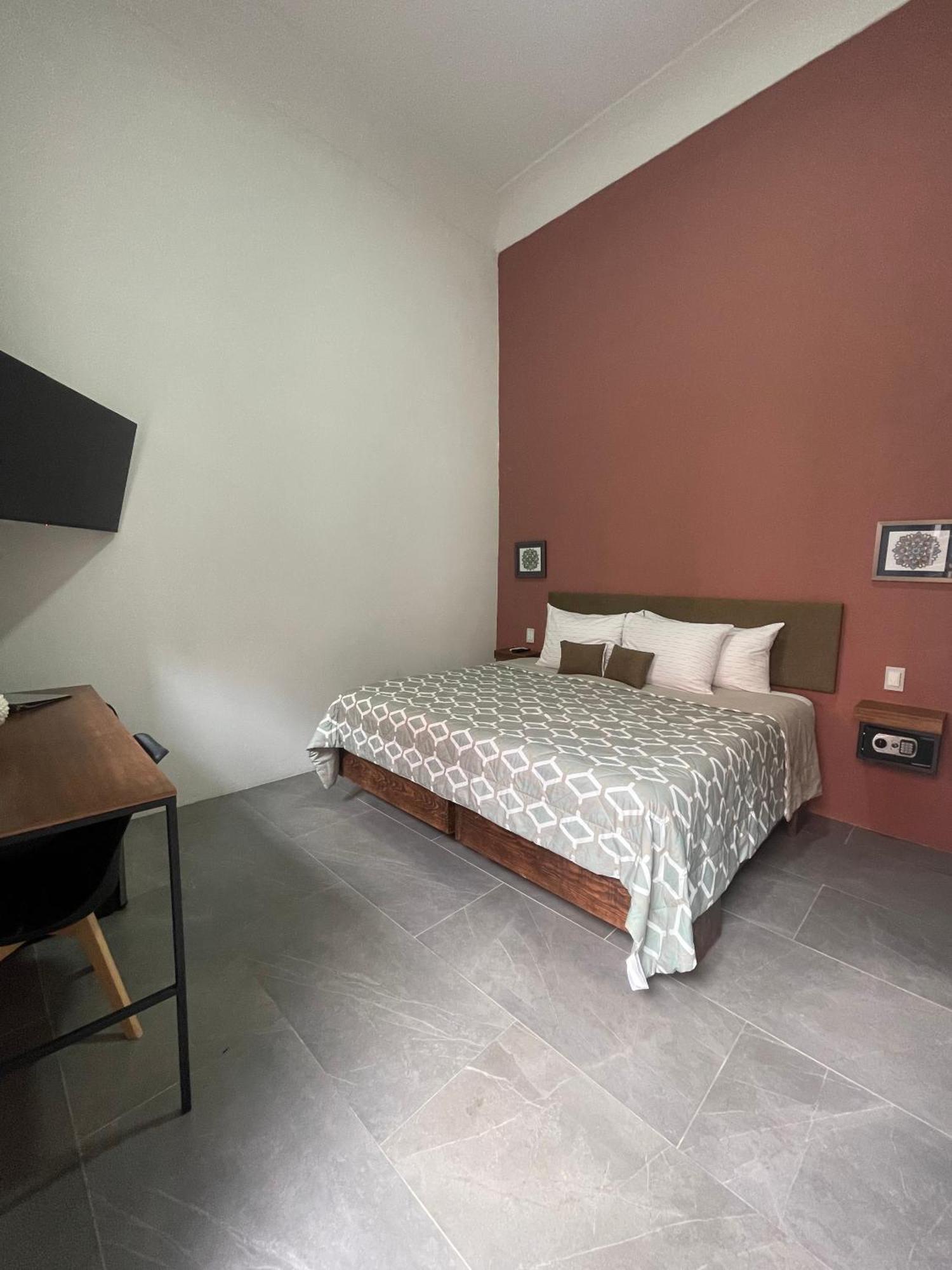 Quinta La Perla Hostel Guadalajara Ngoại thất bức ảnh