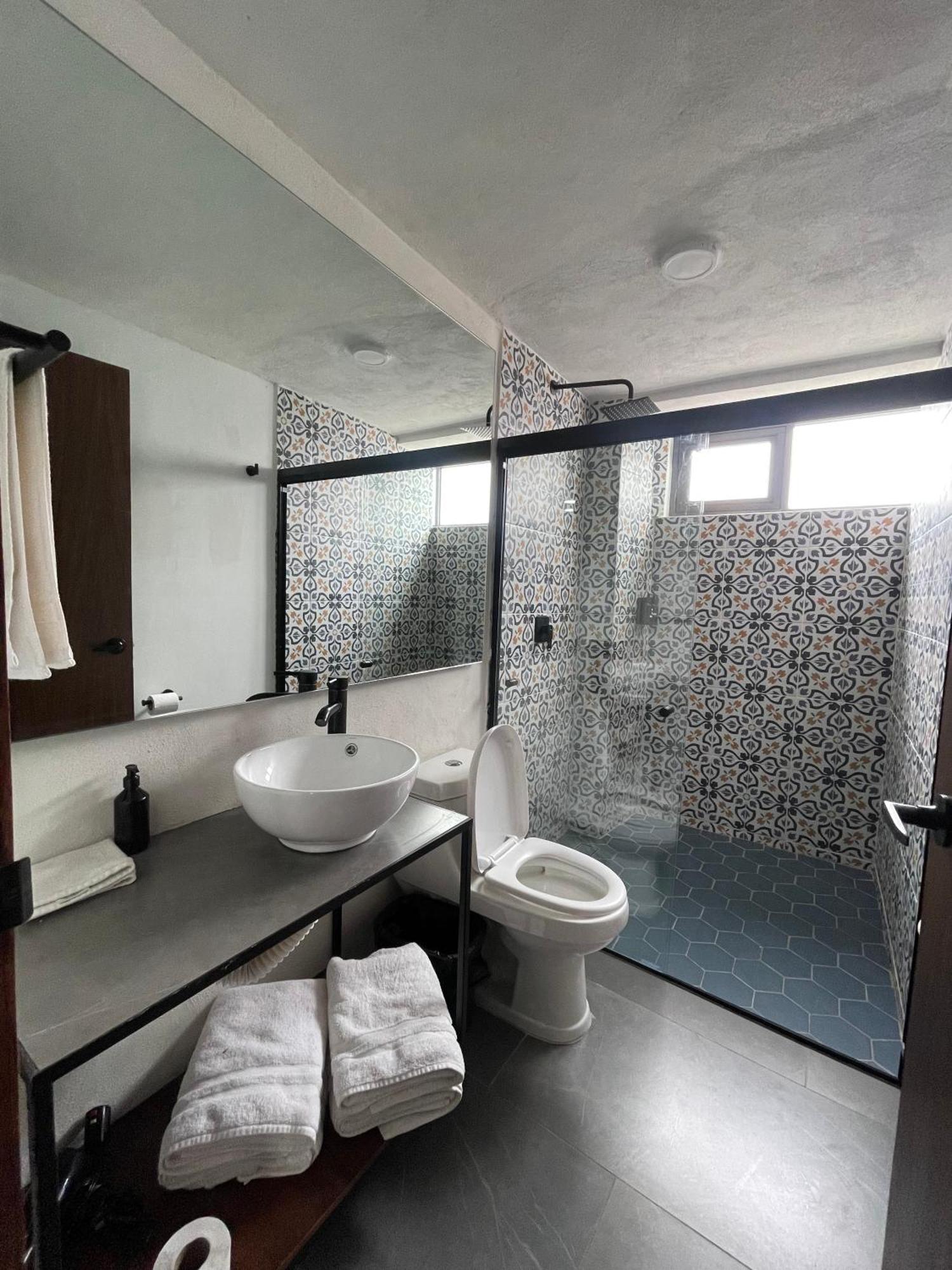 Quinta La Perla Hostel Guadalajara Ngoại thất bức ảnh